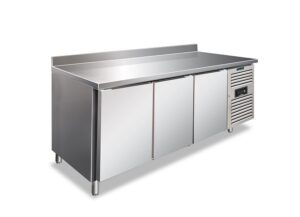TAVOLO FRIGO REFRIGERATO POSITIVO 3 PORTE CON ALZATINA  - CXF 3200 ATN - Temp.  -2°C/+8°C  Dim. Cm 179,5x70x96h