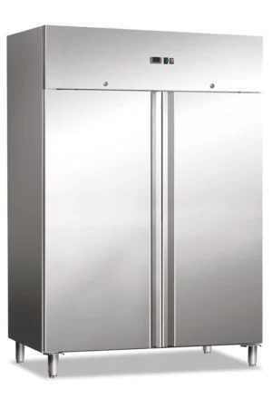 Armadio freezer negativo ventilato in acciaio inox 2 porte – GN 1410 BT – 1400 L – Temp. -22°C/-15°C – Dim. cm 148x83x201H