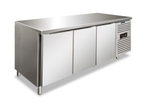 TAVOLO FREEZER CONGELATORE NEGATIVO 3 PORTE - SNACK 3100 BTF - Temp. -22°C/-18°C  Dim. Cm. 179,5x60x86h
