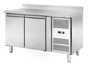 Tavolo Refrigerato Ventilato GN1/1 con alzatina - AK2204TN - Temp. -2C°/+8C° - Dim. cm 136x70x95