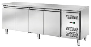 Tavolo Refrigerato Ventilato GN1/1 - AK4104TN - Temp. -2C°/+8C° - Dim. cm 223x70x85