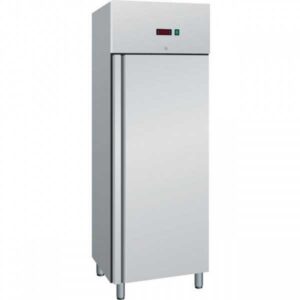 ARMADIO FRIGO POSITIVO VENTILATO IN ACCIAIO INOX  - TN 650 Litri - Temp. -2° / +8°C  Dim. L.74 x P.83 x H.201 cm.