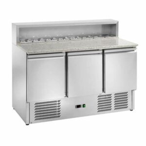 Saladette 3 ante con Portacondimenti 8 x GN1/6 - AK943P - Temp. +2°C/+8°C   Dim. cm L136,5xP70xh107,5