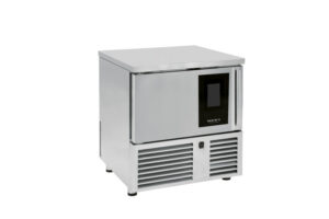 Abbattitore multifunzione 5 teglie GN 1/1 e 60x40 | Berto’s BC5T | L780xP750xH900 mm | 1,27 kW