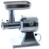 Tritacarne FAMA TS12 visto lateralmente con tramoggia inox e gruppo di macinazione
