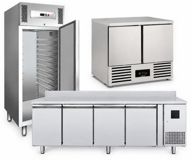 Armadio frigorifero, frigorifero sottobanco e tavolo refrigerato in composizione compatta