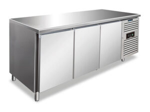 Tavolo freezer ventilato per pasticceria 3 porte – PXF 3100 BT – Temp. -20°C/-15°C – L202xP80xH86 cm