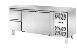 Tavolo frigo ventilato Amitek AK3104-10TN | 2 cassetti e 2 porte | -2/+8 °C | L179,5xP70xL85 cm
