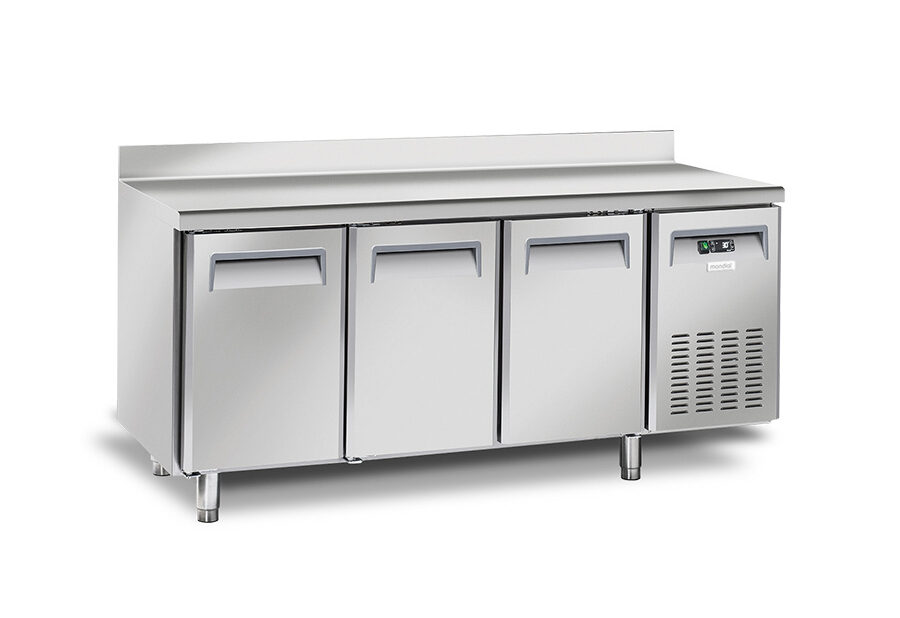 Tavolo frigo ventilato 3 porte con alzatina – SOUS-CHEF 3 PX Mondial – Temp. -2°C/+8°C – L180xP70xH95 cm - immagine 1